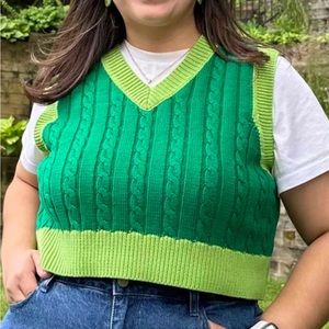 Cropped Sweater Vest